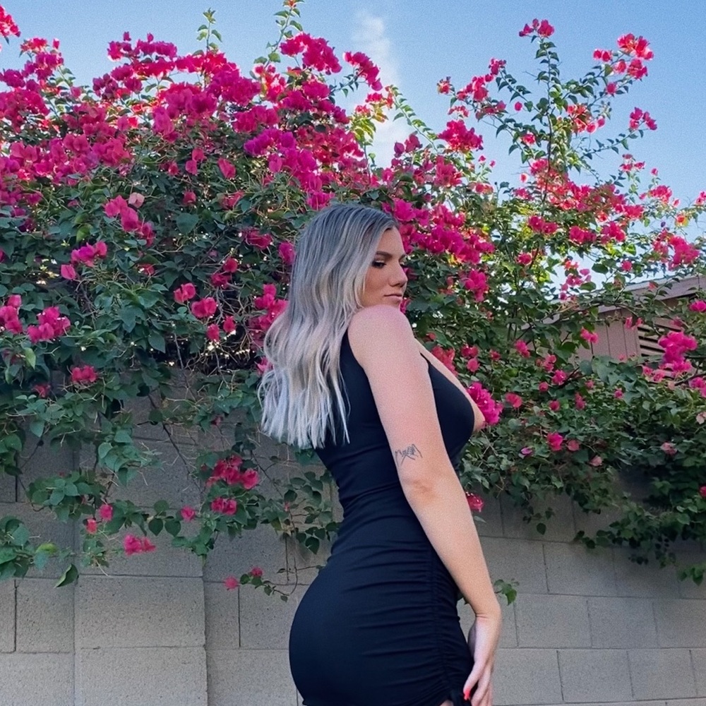 Meet your Posher, Michaela